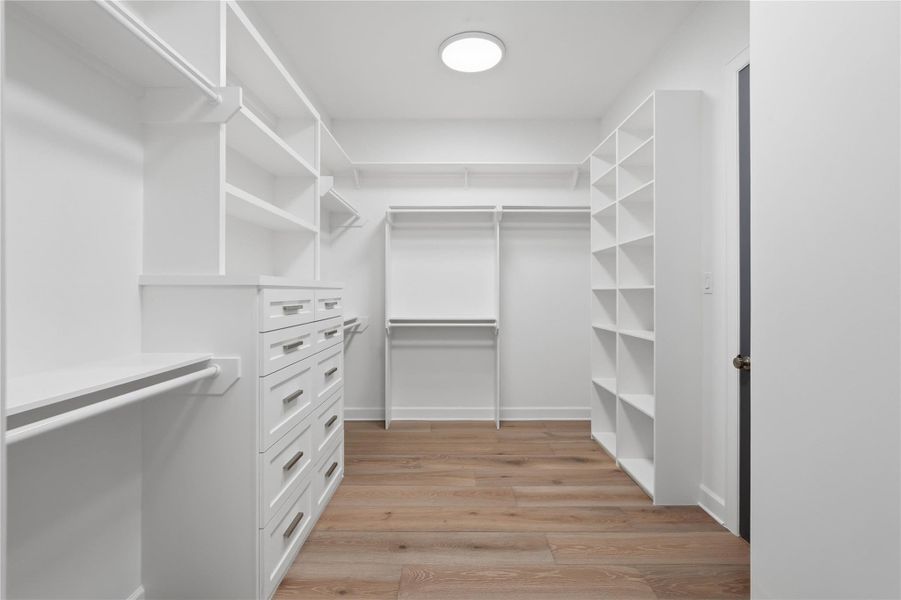 Spacious, unfurnished interior of a new home in , Montgomery (Image 23).