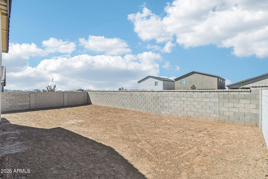 33-web-or-mls-Buckaroo Rd-S0403-033