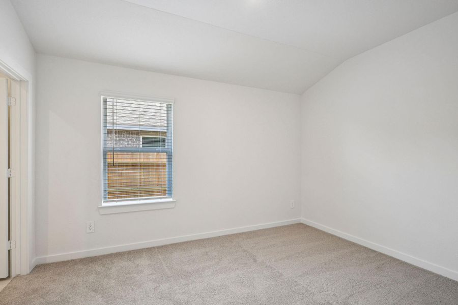 Spacious, unfurnished interior of a new home in Southwinds, Baytown (Image 18). Spacious, unfurnished interior of a new home in Southwinds, Baytown (Image 18).