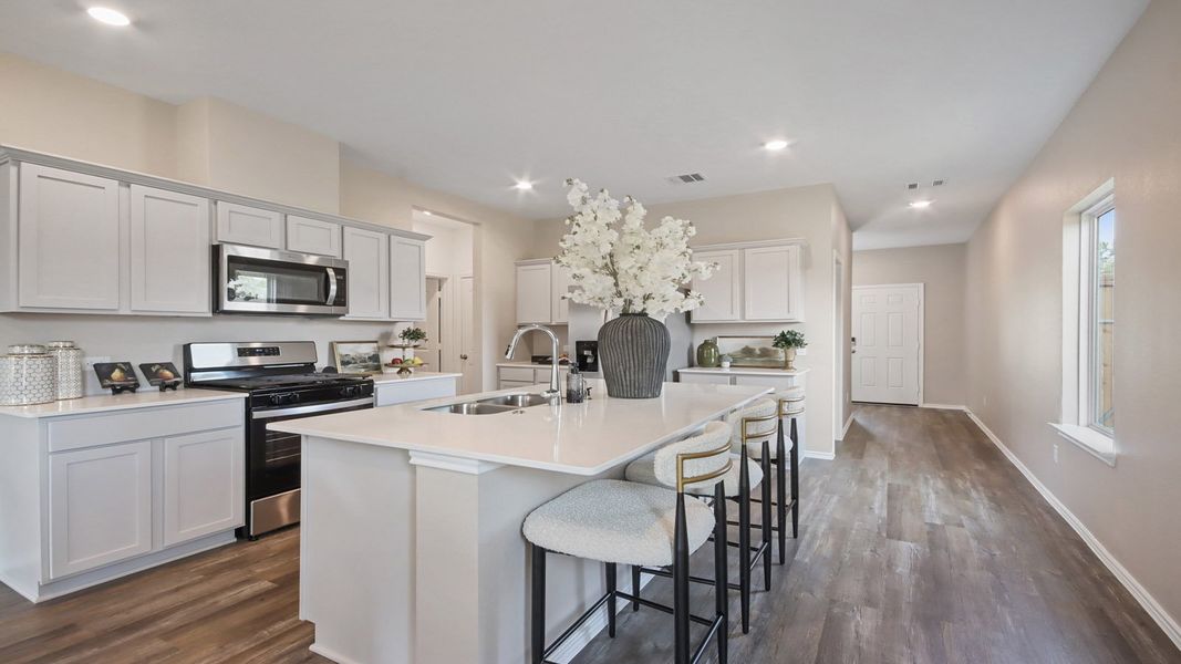 Furnished interior view inside a new home in Venetian Pines, Conroe (Image 11).