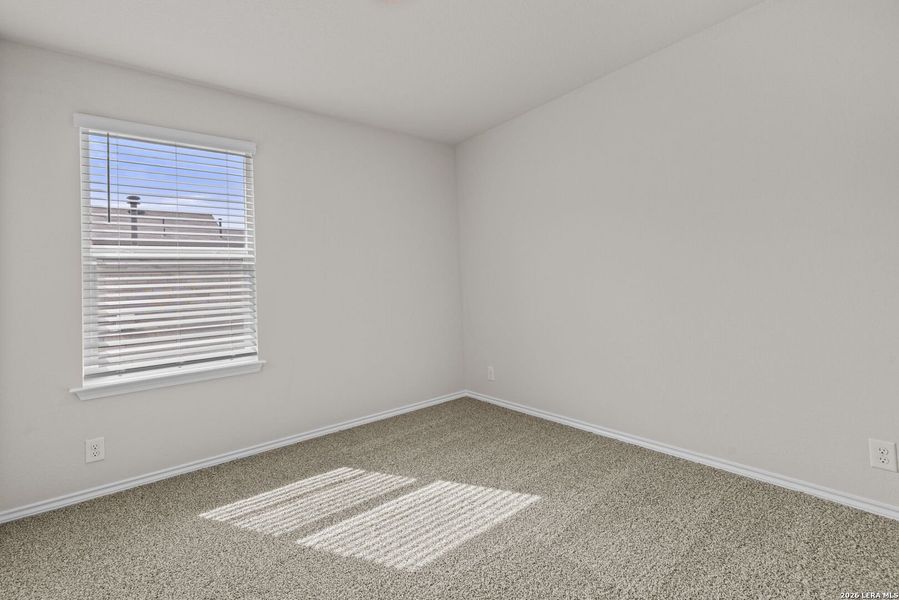 Spacious, unfurnished interior of a new home in Redbird Ranch, San Antonio (Image 15).