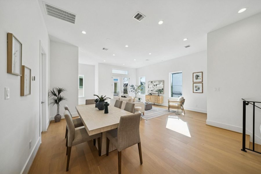 Furnished interior view inside a new home in West 21st Residences, Houston (Image 27).