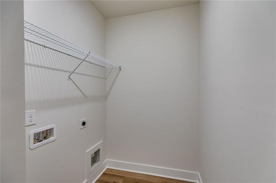 Spacious, unfurnished interior of a new home in , Silver Creek (Image 23). Spacious, unfurnished interior of a new home in , Silver Creek (Image 23).