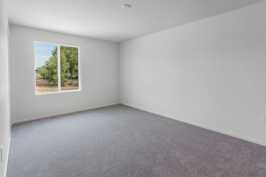 Spacious, unfurnished interior of a new home in Bloom, Fort Collins (Image 32).