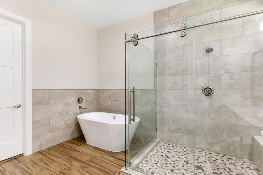 Furnished interior view inside a new home in , New Caney (Image 14).