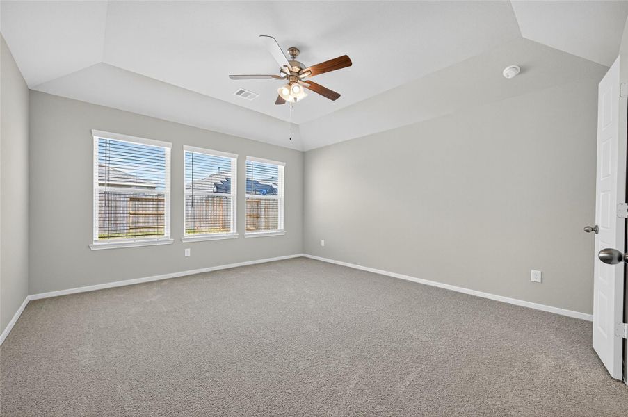 Spacious, unfurnished interior of a new home in Cypress Green, Hockley (Image 36). Spacious, unfurnished interior of a new home in Cypress Green, Hockley (Image 36).