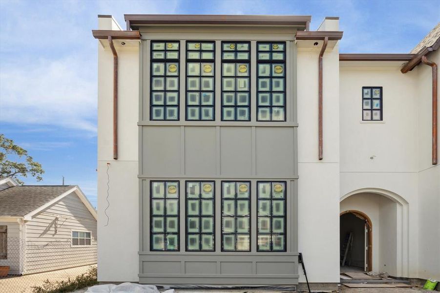 These windows are fabulous from outside and in!  Construction as of 10/29