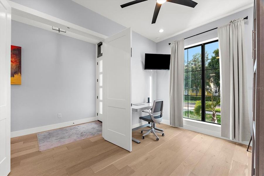 Furnished interior view inside a new home in , Tampa (Image 14).