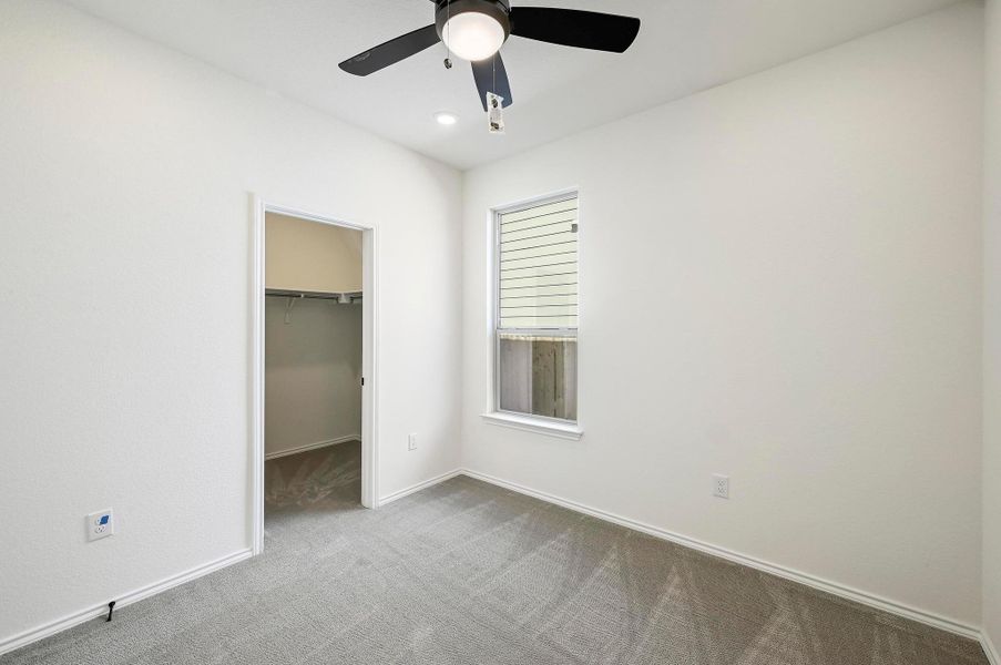 Spacious, unfurnished interior of a new home in Creekside at Estancia, Austin (Image 11).