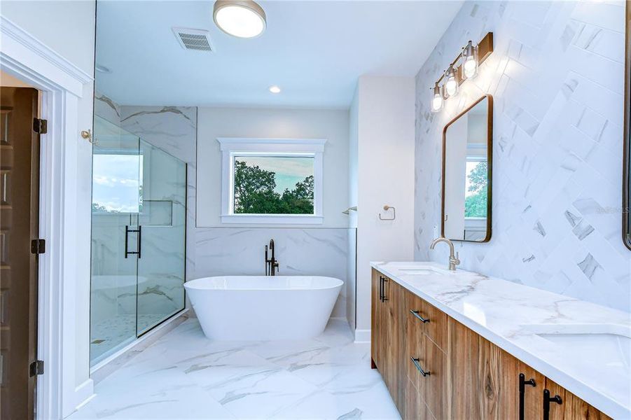 Furnished interior view inside a new home in , Tampa (Image 17).