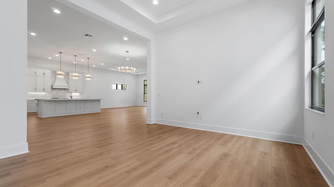 Spacious, unfurnished interior of a new home in Artistry Palm Beach, Palm Beach Gardens (Image 36).