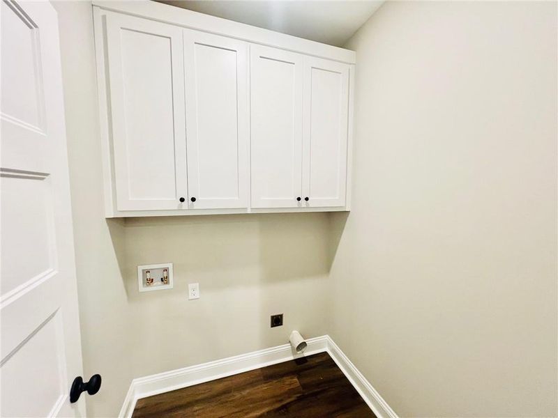 Spacious, unfurnished interior of a new home in , Taylorsville (Image 30).