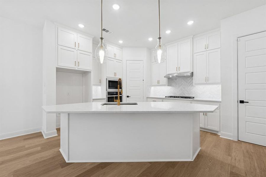 Furnished interior view inside a new home in Hillside at Las Colinas, Irving (Image 12).
