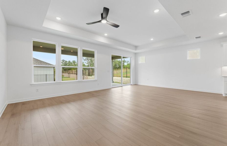 Spacious, unfurnished interior of a new home in Sun City Texas, Georgetown (Image 20). Spacious, unfurnished interior of a new home in Sun City Texas, Georgetown (Image 20).