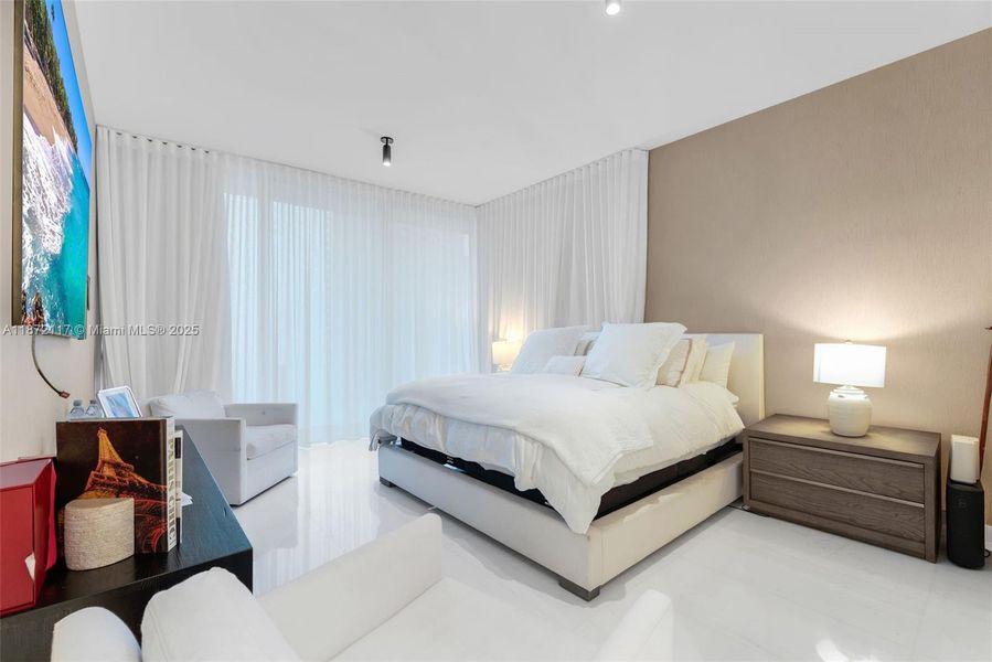 Furnished interior view inside a new home in , Miami (Image 6).