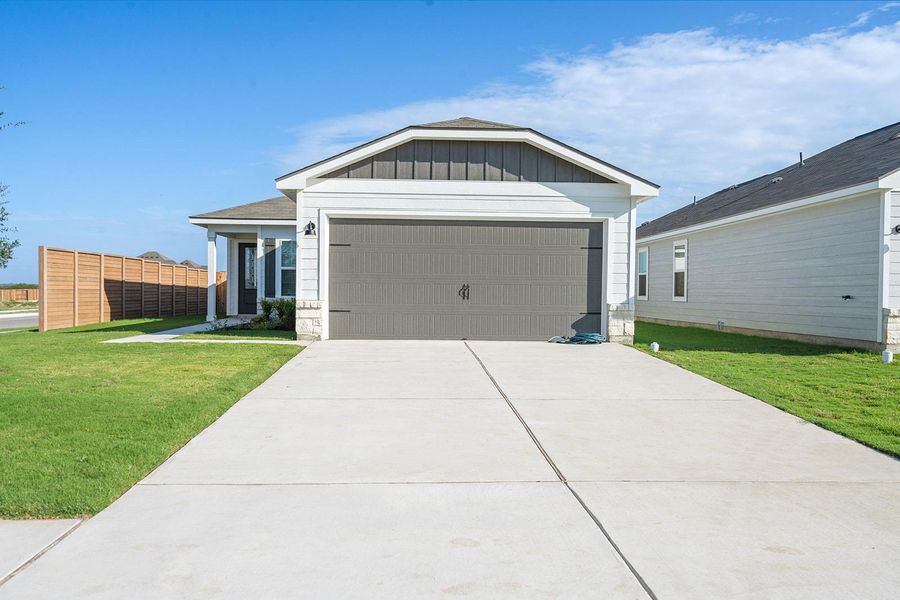 Exterior details and patio area of a home in Canyon Ranch, Jarrell (Image 1). Exterior details and patio area of a home in Canyon Ranch, Jarrell (Image 1).