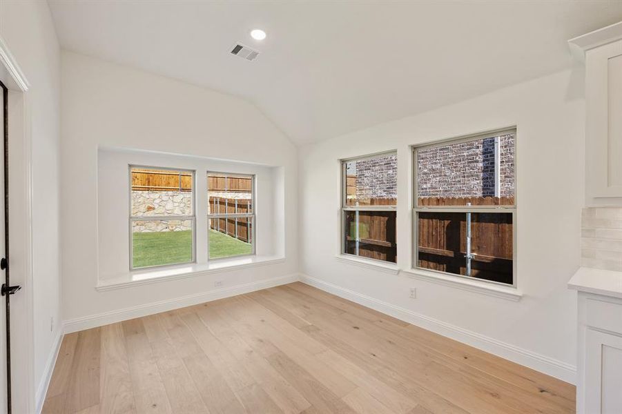 Spacious, unfurnished interior of a new home in Willow Wood Classic 50, McKinney (Image 17).