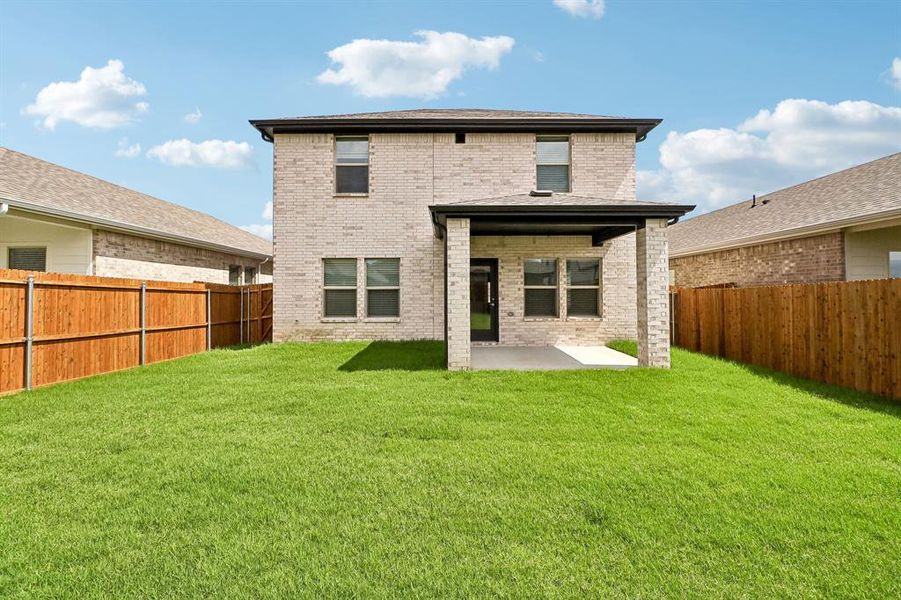 Exterior details and patio area of a home in Southridge - Spring Series, Princeton (Image 4).