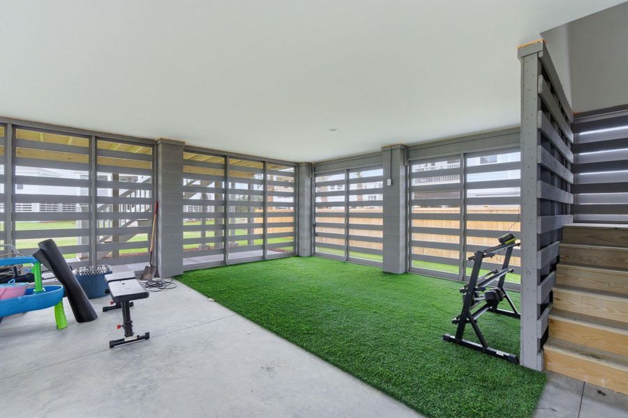 Exterior details and patio area of a home in Liberty Hill Farm, Mount Pleasant (Image 29).