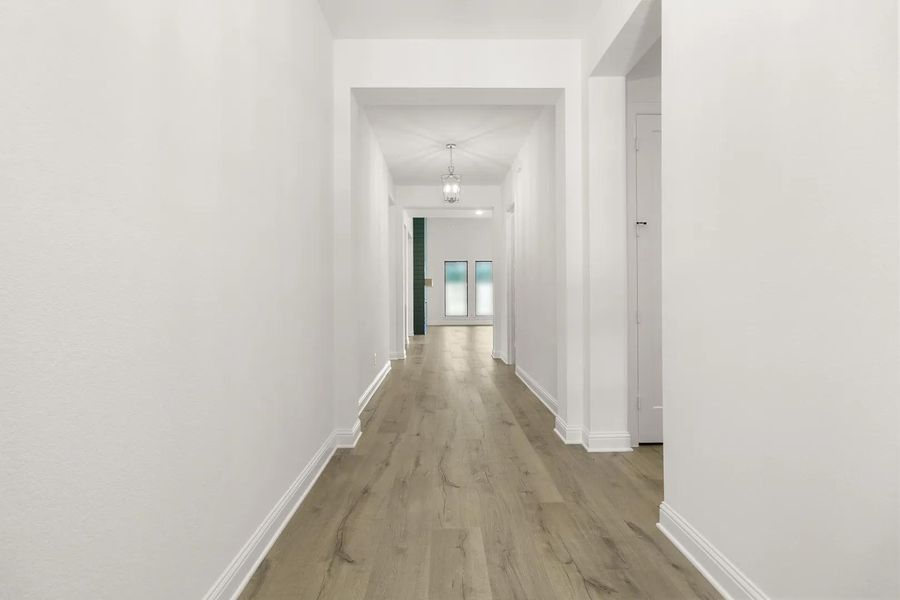 Brynlee II G Foyer