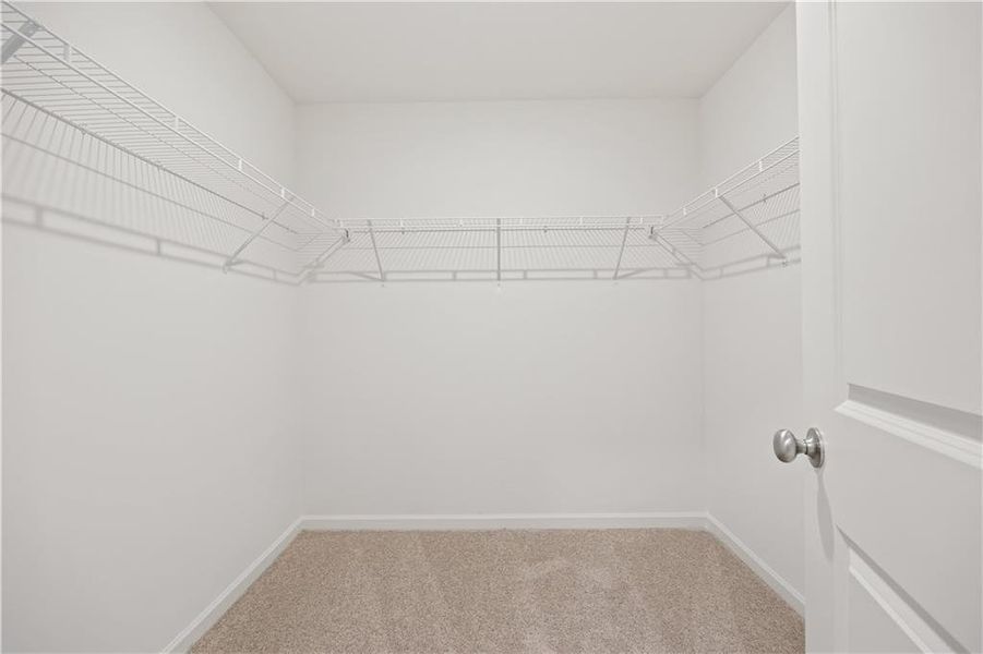 Image 28 of a home in Old Salem Crossing.