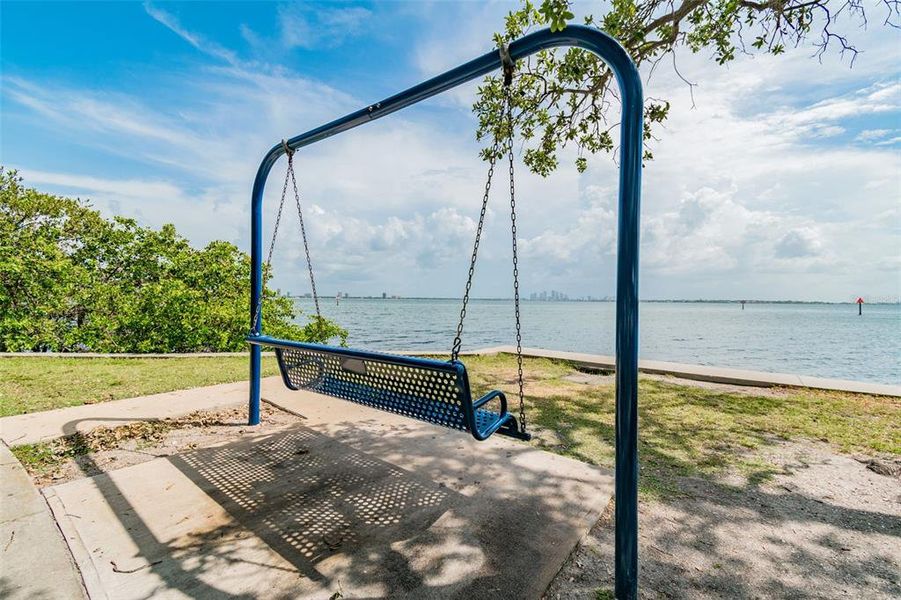 Community amenities in , Tampa (Image 51).