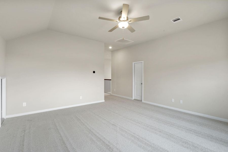 Spacious, unfurnished interior of a new home in Bridgeland, Cypress (Image 30).