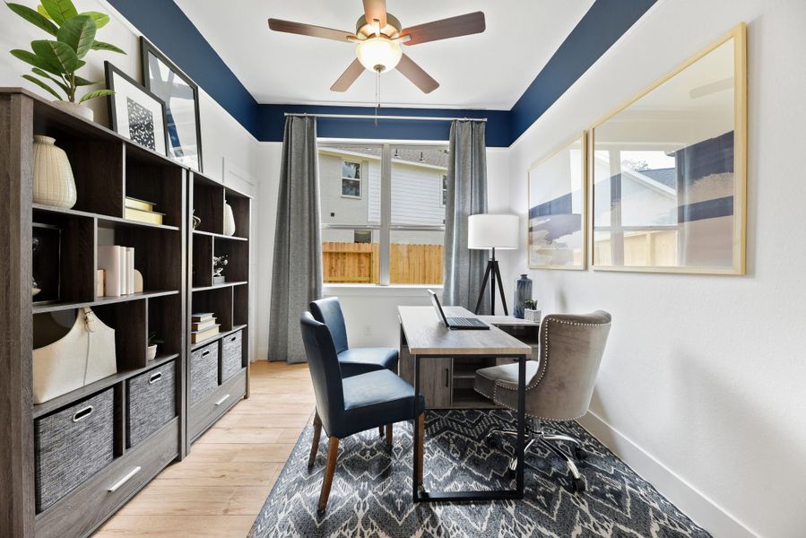 Furnished interior view inside a new home in Jordan Ranch, Fulshear (Image 5). Furnished interior view inside a new home in Jordan Ranch, Fulshear (Image 5).