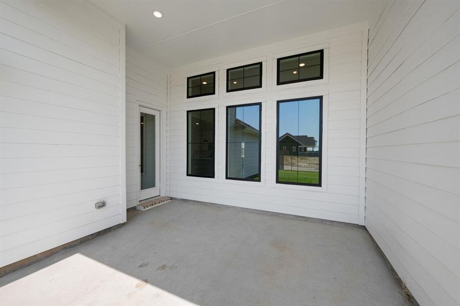 408 Dylan- Patio-1 408 Dylan- Patio-1