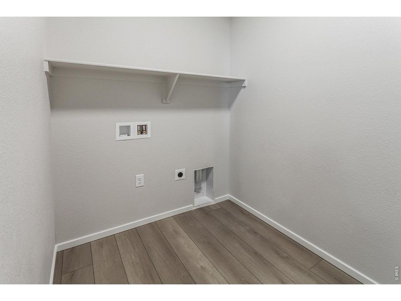 Spacious, unfurnished interior of a new home in Prairie Song Story Collection - Single Family Homes, Windsor (Image 31).