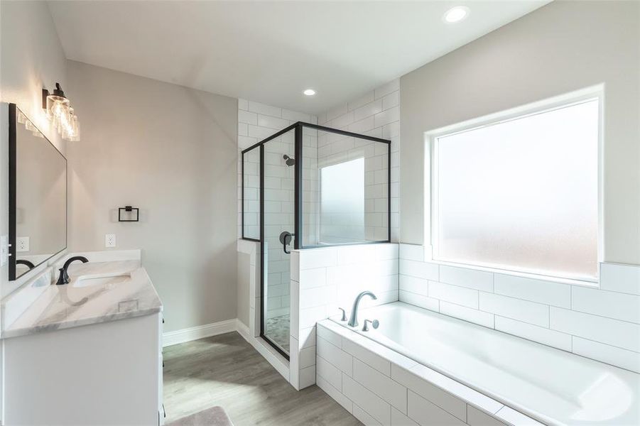 Furnished interior view inside a new home in , Tuscola (Image 6).