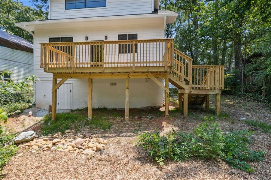 Exterior details and patio area of a home in , Pine Lake (Image 30).