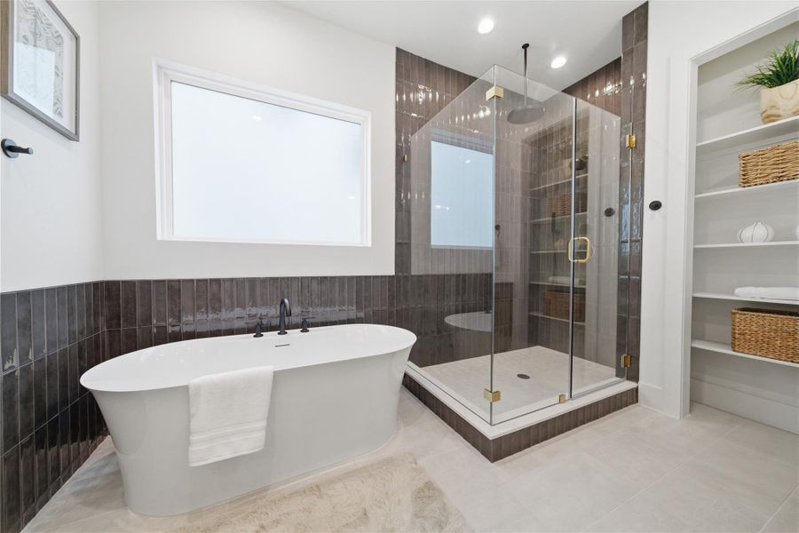 Furnished interior view inside a new home in , Houston (Image 31).