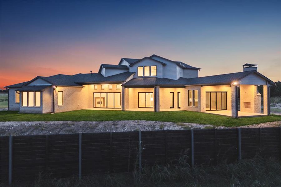 Front exterior of a new home in , Midlothian, TX, highlighting curb appeal (Image 28). Front exterior of a new home in , Midlothian, TX, highlighting curb appeal (Image 28).