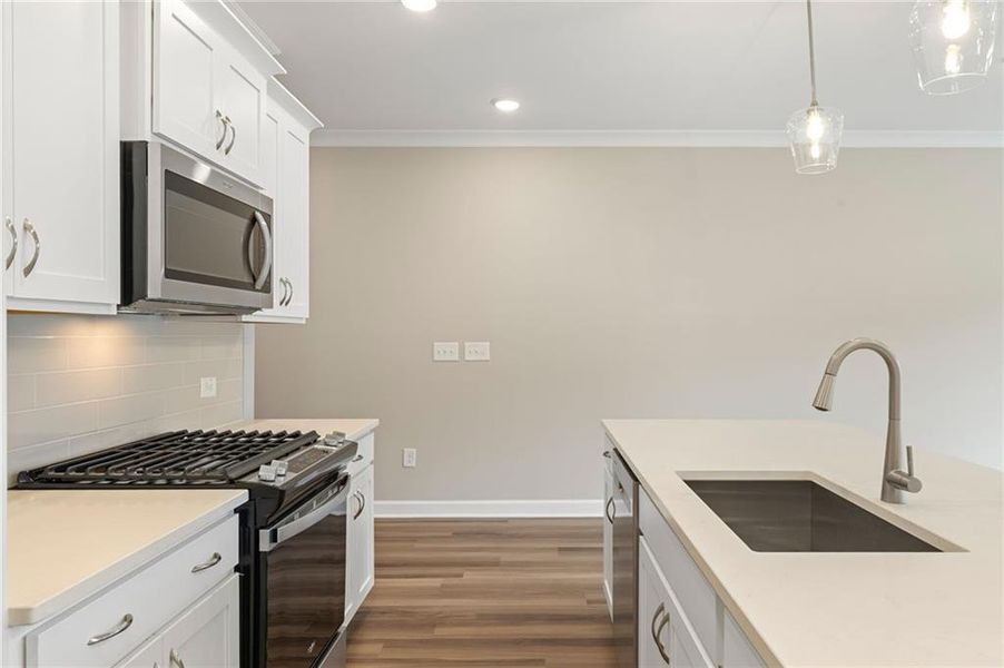 Furnished interior view inside a new home in River Walk Place, Lawrenceville (Image 6).