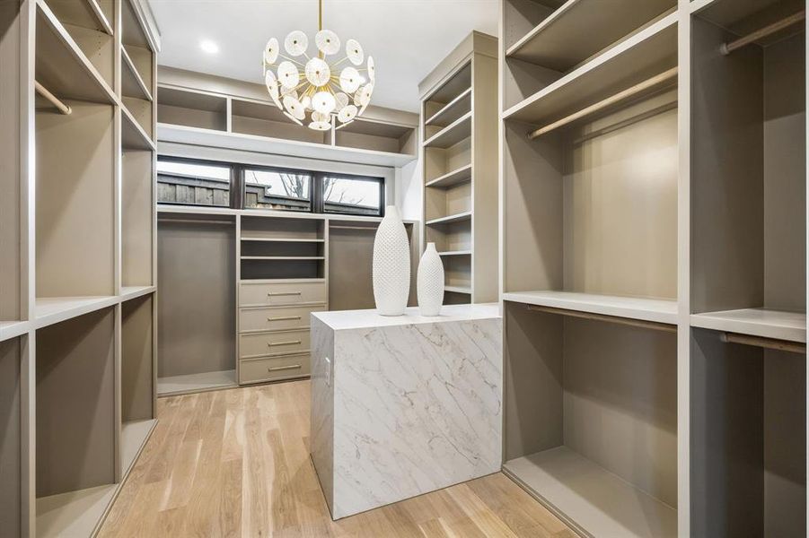 Furnished interior view inside a new home in , Dallas (Image 18). Furnished interior view inside a new home in , Dallas (Image 18).