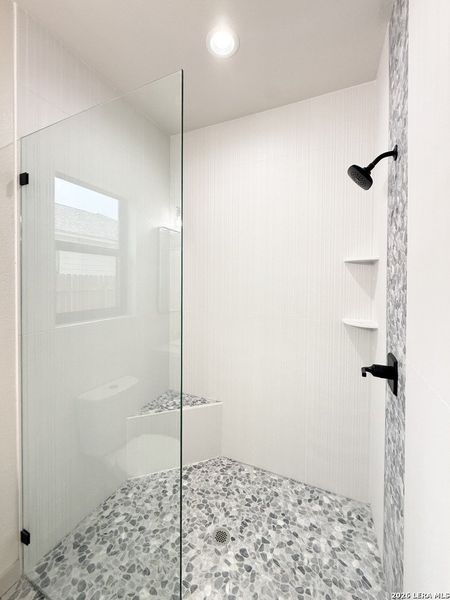 Image 38 of a home in .