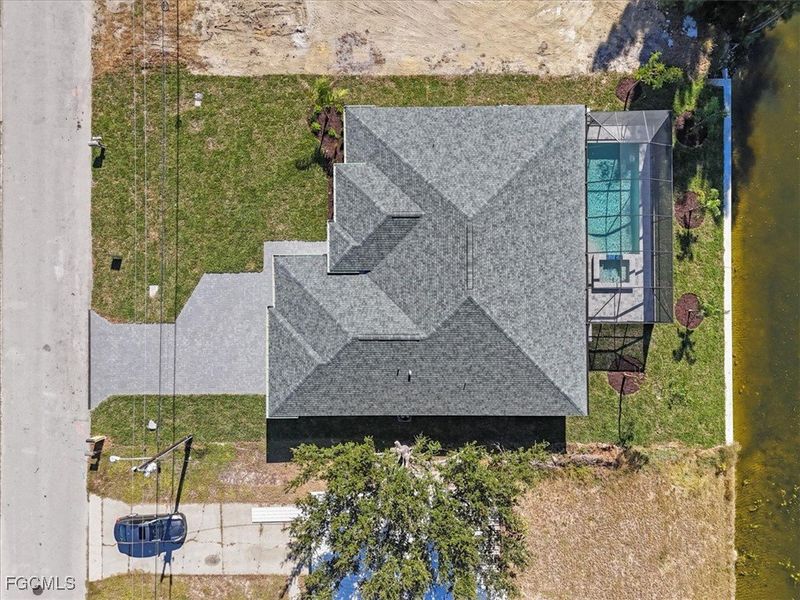 Exterior details and patio area of a home in Cape Coral, Cape Coral (Image 29).