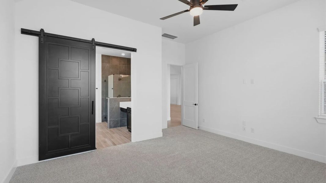 Representative unfurnished interior of a home built from the Brentwood by Chesmar Homes in Briarley, Montgomery (Image 35). Representative unfurnished interior of a home built from the Brentwood by Chesmar Homes in Briarley, Montgomery (Image 35).