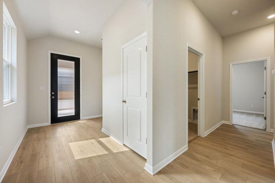 Spacious, unfurnished interior of a new home in La Cima, San Marcos (Image 26).