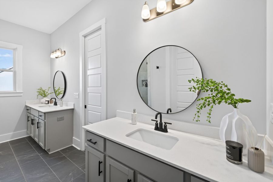 Furnished interior view inside a new home in Edgewater - Harbor Pointe, Lancaster (Image 17).