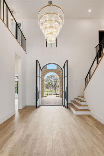 Spacious, unfurnished interior of a new home in Fleming Pointe, Fort Worth (Image 20).