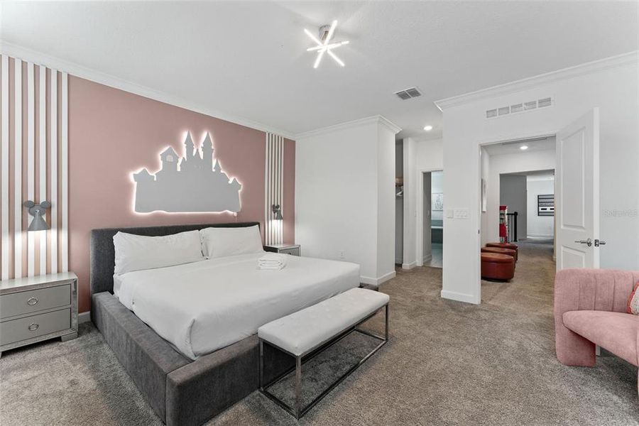 Furnished interior view inside a new home in , Davenport (Image 47).