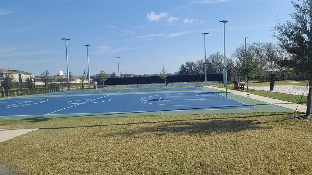 Community amenities in Storey Creek, Kissimmee (Image 36).