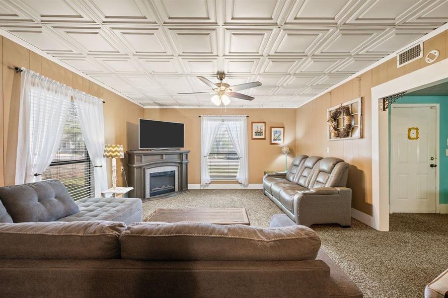 Furnished interior view inside a new home in , Weatherford (Image 4).
