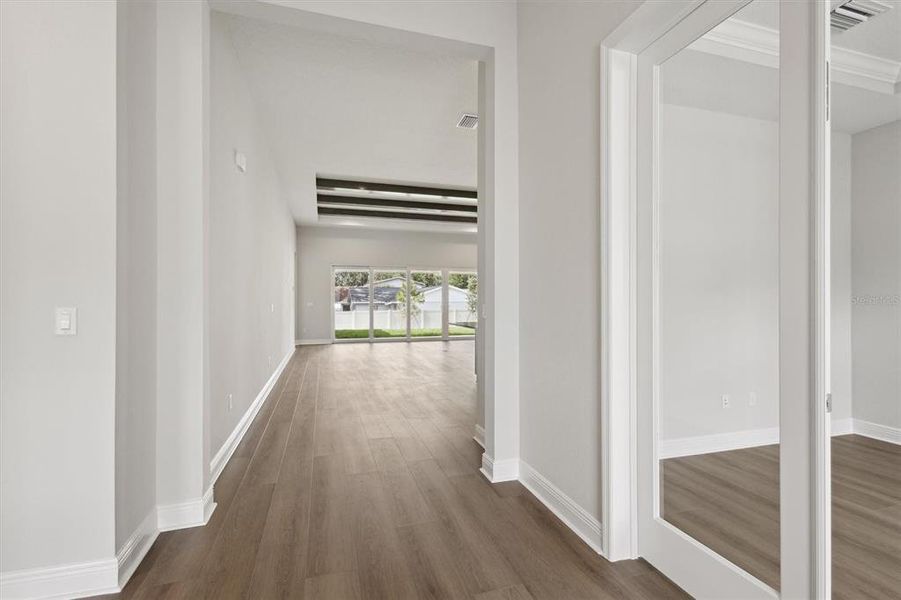 Spacious, unfurnished interior of a new home in Crestwood Estates, Valrico (Image 23). Spacious, unfurnished interior of a new home in Crestwood Estates, Valrico (Image 23).