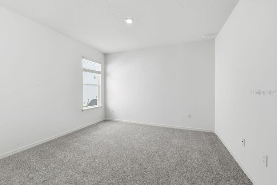 Spacious, unfurnished interior of a new home in Firethorn, Parrish (Image 17).