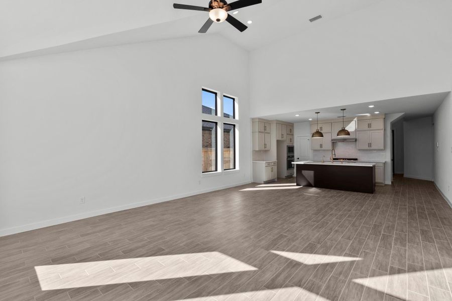 Spacious, unfurnished interior of a new home in Bridgeland 45', 50', 70', Cypress (Image 22).