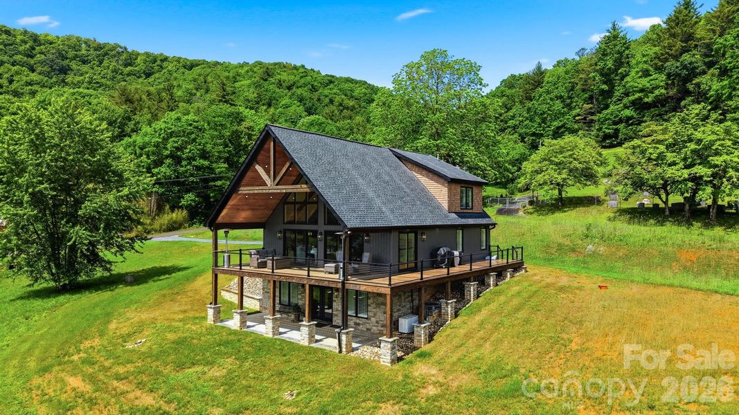 Image 44 of a home in .