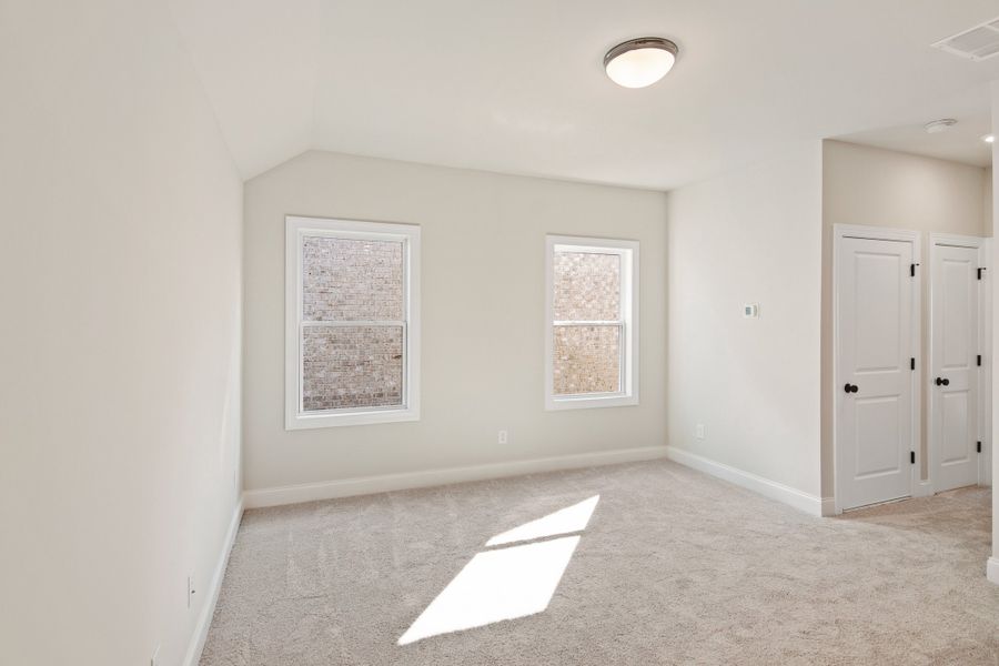 Representative unfurnished interior of a home built from the The Hillsdale by The Providence Group in Waterhaven, Cumming (Image 25).